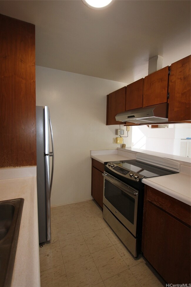 95-110 Moenamanu St unit 447, Mililani, HI 96789 - photo 3