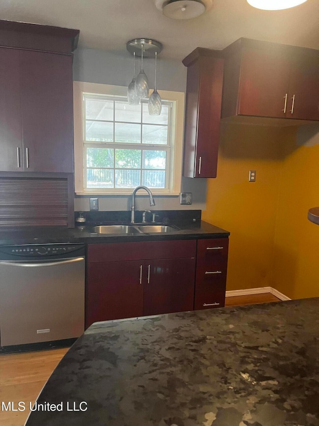 4221 Londontown St, Pascagoula, MS 39581 - photo 4