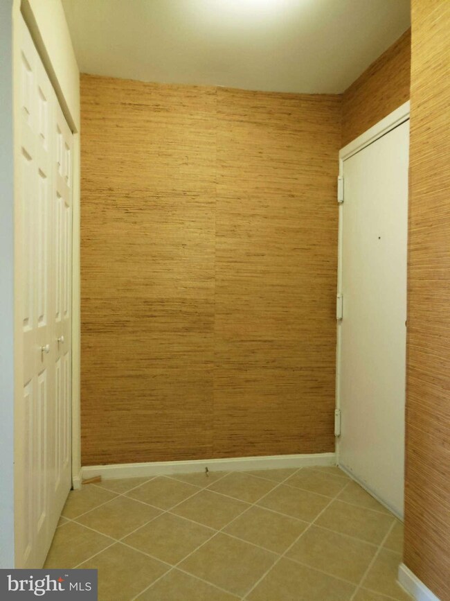 3103 Buccaneer Ct unit 1, Fairfax, VA 22031 - photo 4