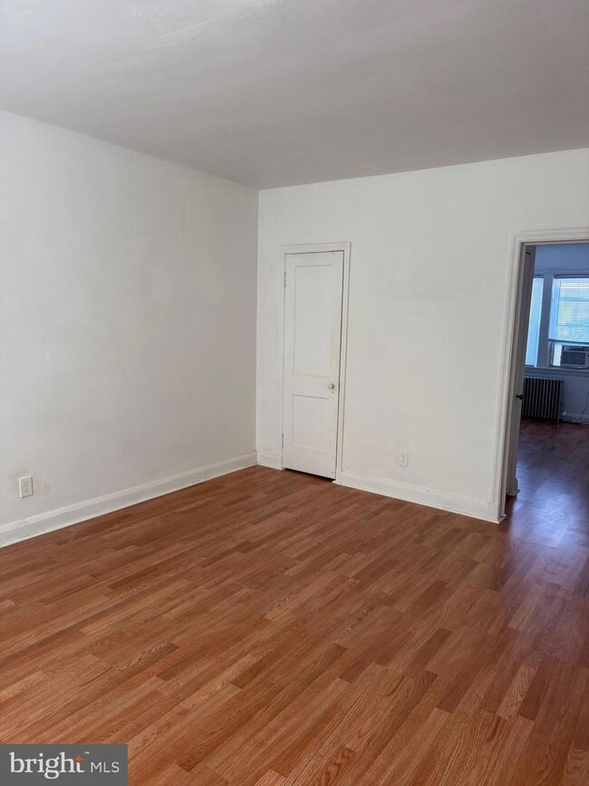 1504 N Ellwood Ave unit 1, Baltimore, MD 21213 - photo 5
