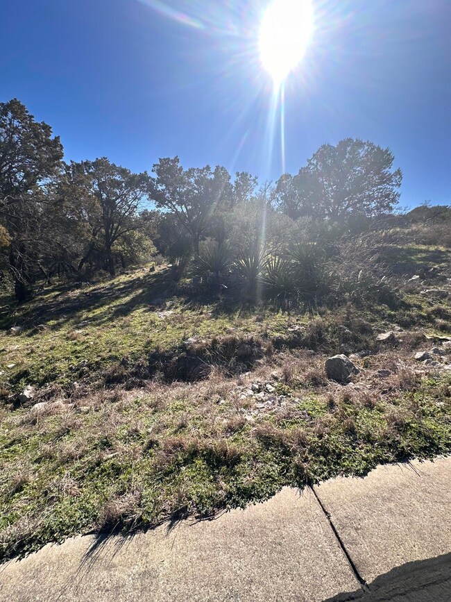 0 Fawn unit HLM174598, Horseshoe Bay, TX 78657 - photo 2