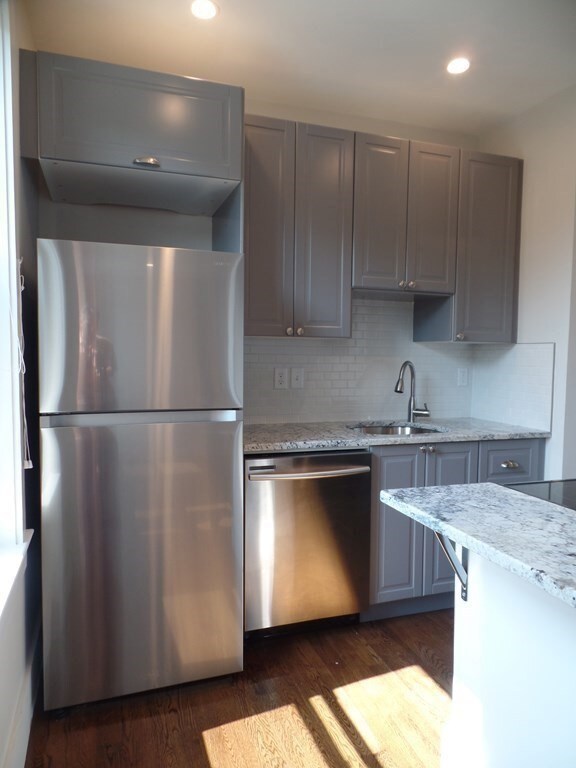 61 Park Dr unit 12, Boston, MA 02215 - photo 4
