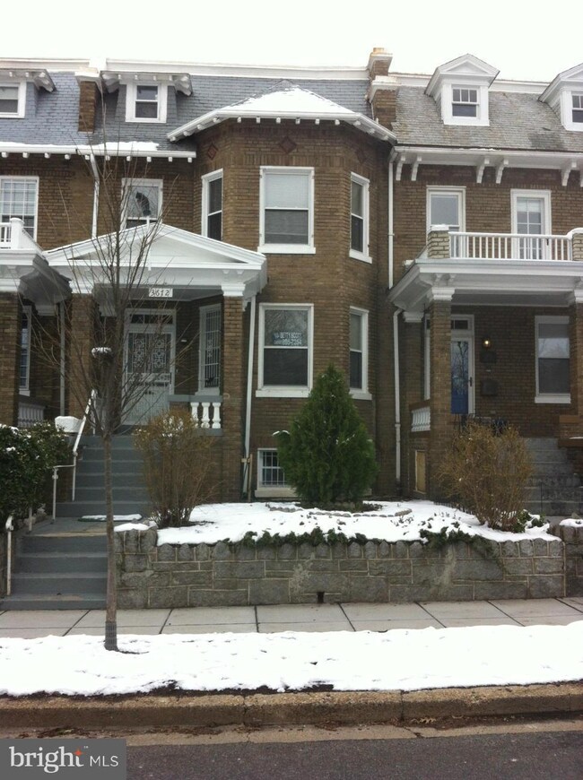 3672 Park Place NW, Washington, DC 20010 - photo 2