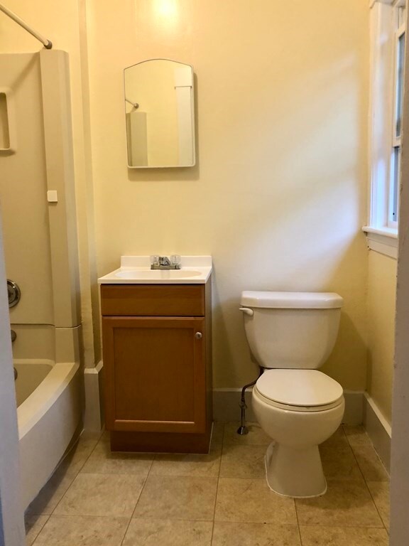 12 E Main St unit 4, Southborough, MA 01772 - photo 6