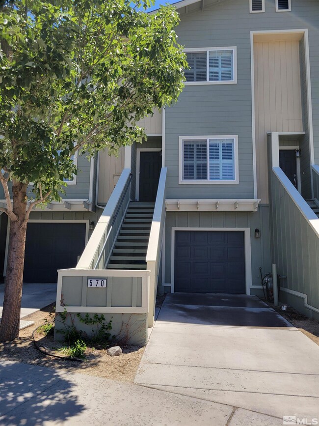570 Preston Burr Ln, Reno, NV 89503 - photo 2