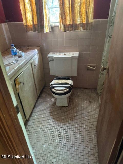 3411 25th st bath 2