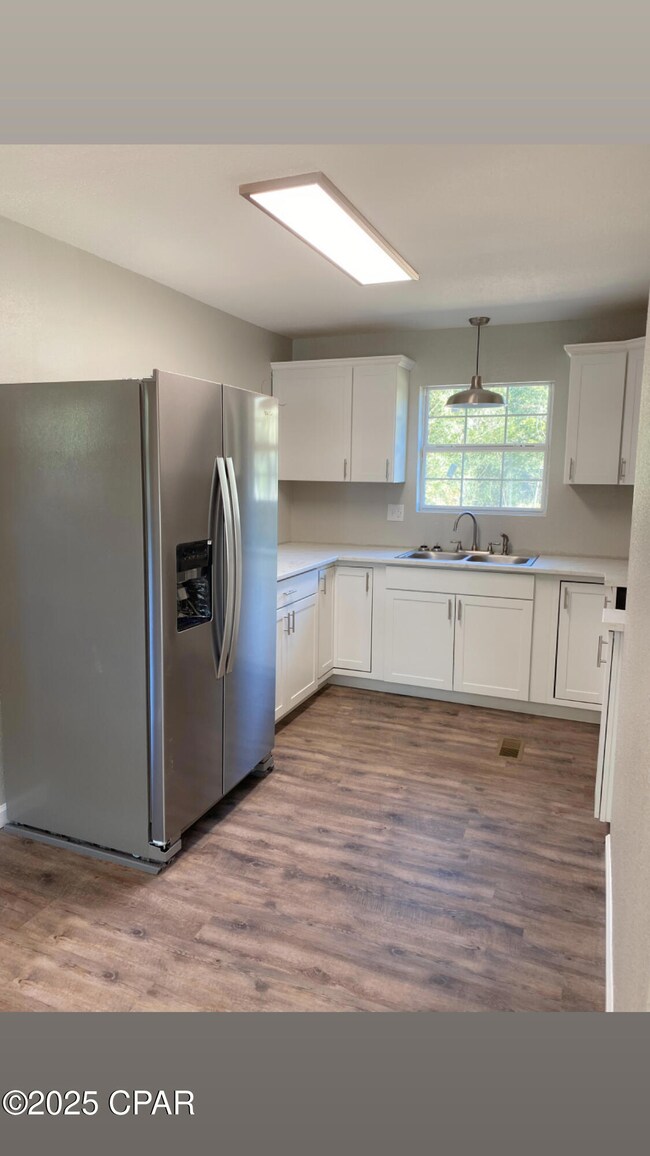 2366 Franklin Loop, Marianna, FL 32446 - photo 7