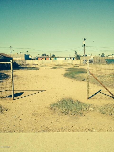 2208 N 24th PL Lot 1