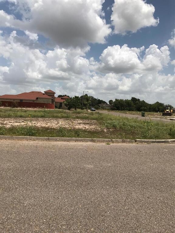 Lot 74 / 1729 Megan St, Donna, TX 78537 - photo 2