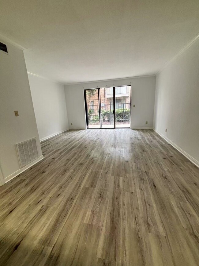 2425 Underwood St unit 157, Houston, TX 77030 - photo 7