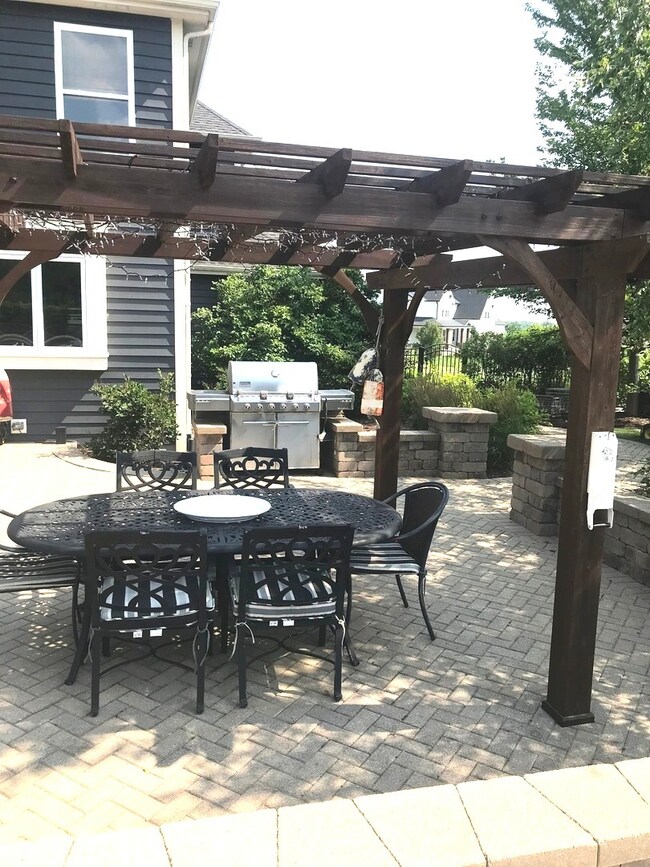 4695 Waa-Kee-sha Dr, Oswego, IL 60543 - photo 5