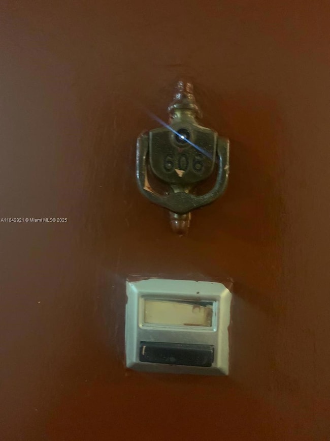 Crestview Towers unit 606, North Miami Beach, FL 33162 - photo 2