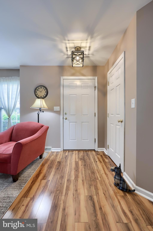 305 Banyan Circle Dr, Lancaster, PA 17603 - photo 3