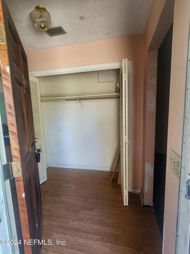 8181 Vermanth Rd unit 11, Jacksonville, FL 32211 - photo 5