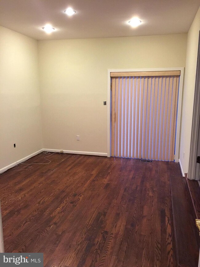 5215 Strathmore Ave, Kensington, MD 20895 - photo 6