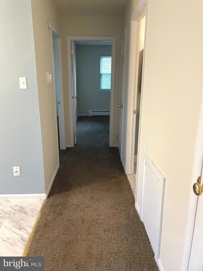 4 Alicia Ct unit FLOOR 2, Glenolden, PA 19036 - photo 6