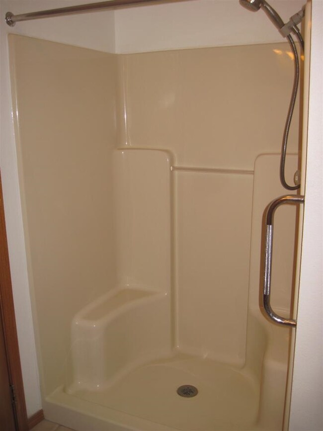 15201 N Little Spokane Dr unit AKA 15201 N. Perry L, Spokane, WA 99208 - photo 6