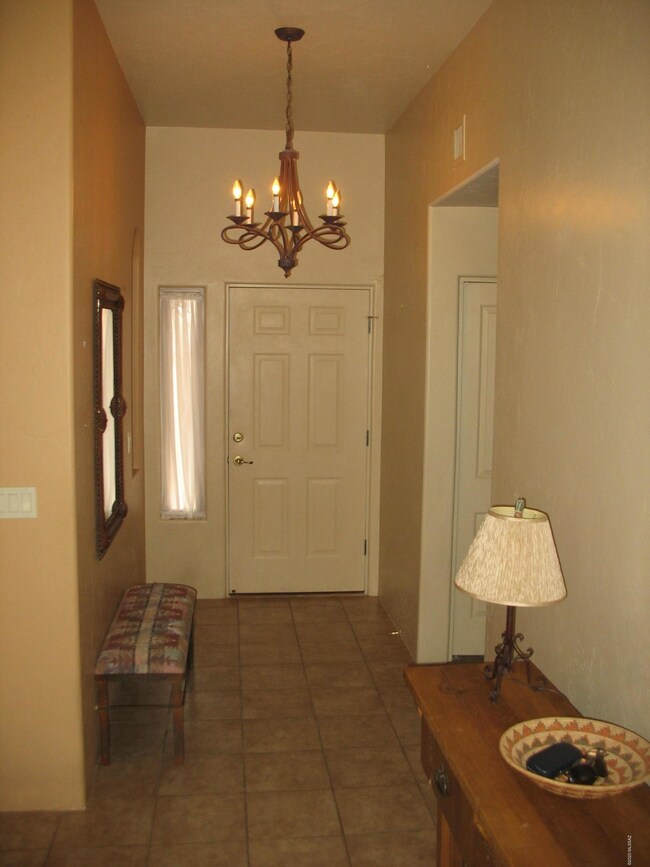 2121 Triangle X Hallway Entrance