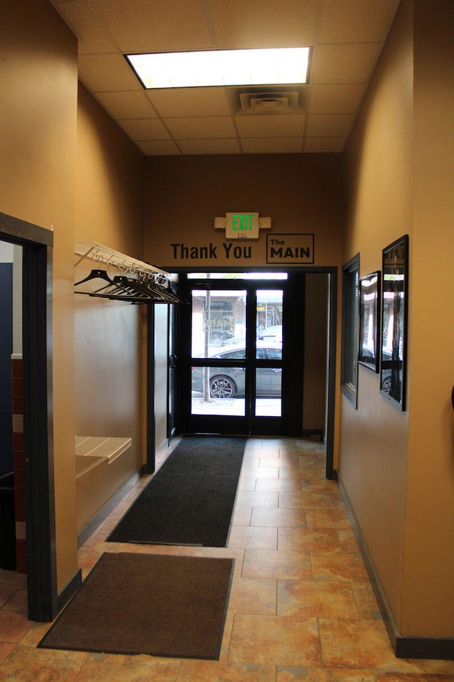 422 Main St, La Crosse, WI 54601 - photo 2