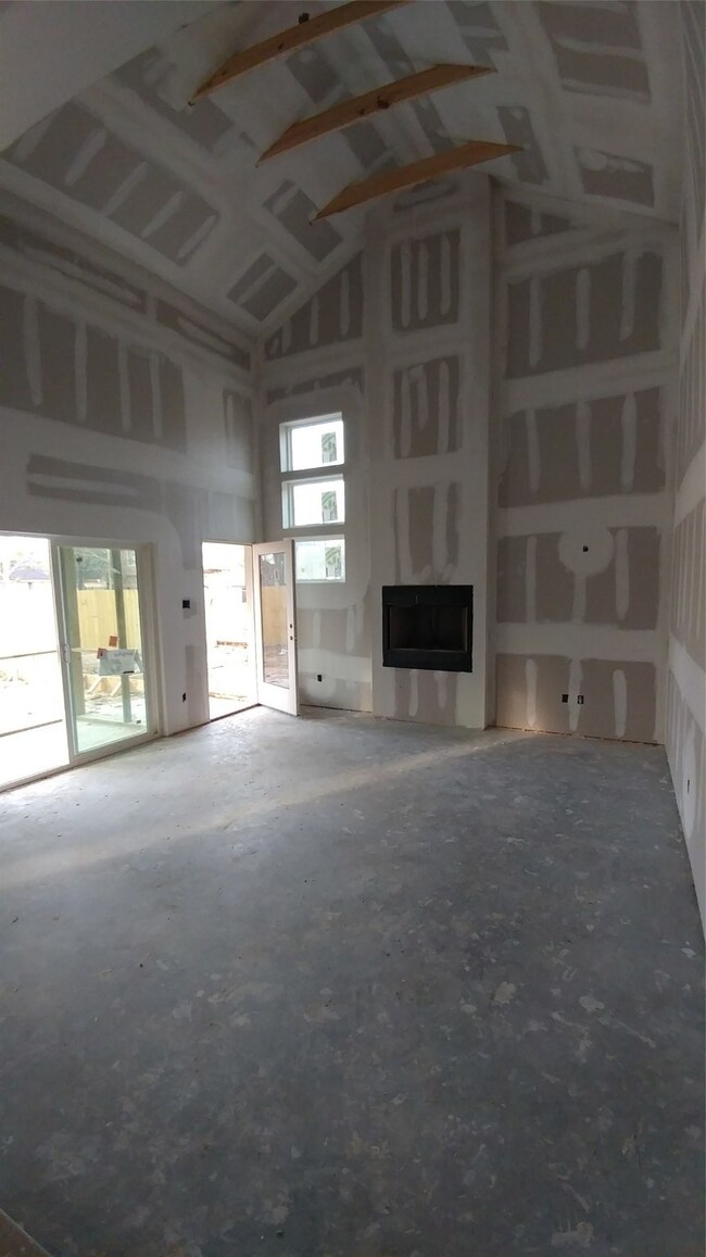 6704 Cohn St, Houston, TX 77091 - photo 3