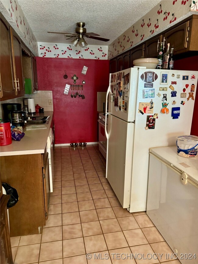 105 W South Park St, Broken Arrow, OK 74011 - photo 7