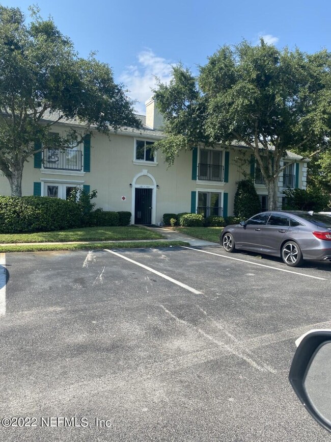 thumbnail_IMG_8870 Building