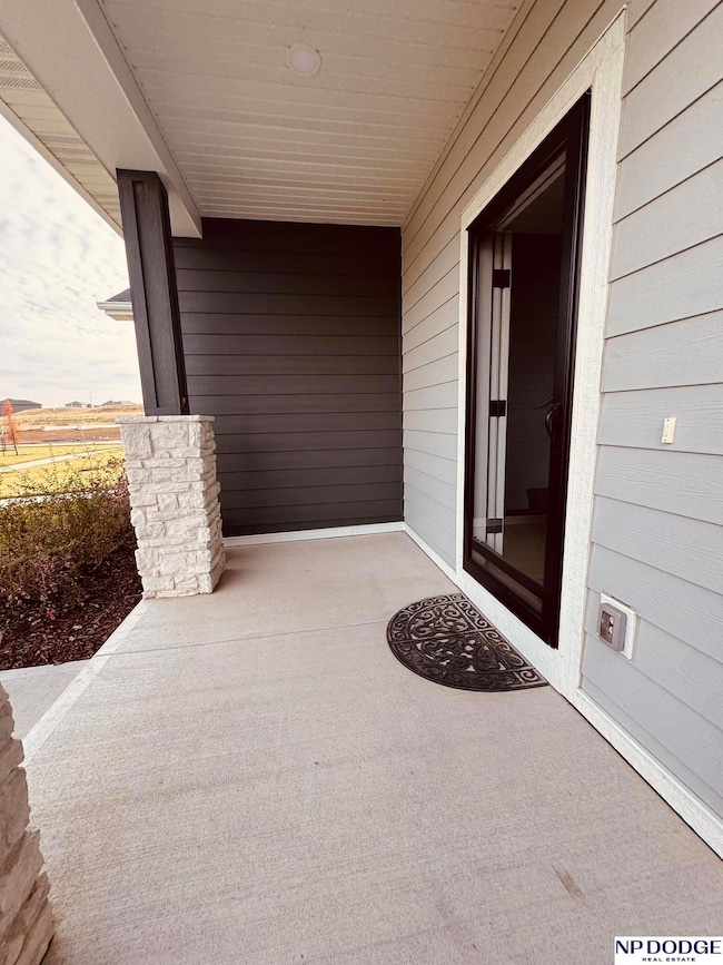 11404 N 161st Ct, Bennington, NE 68007 - photo 3