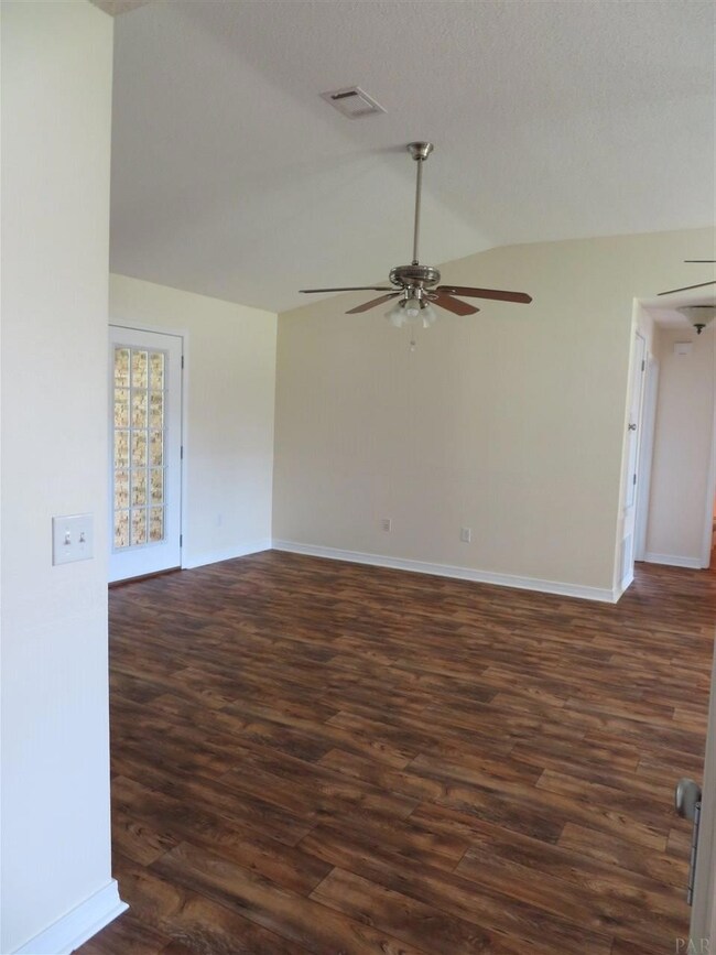 4448 Youpon Rd, Pensacola, FL 32526 - photo 7