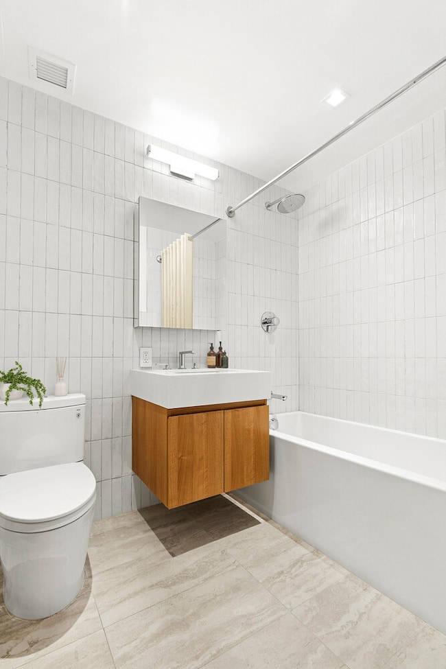 11 W 126th St unit FLOOR4, New York, NY 10027 - photo 4