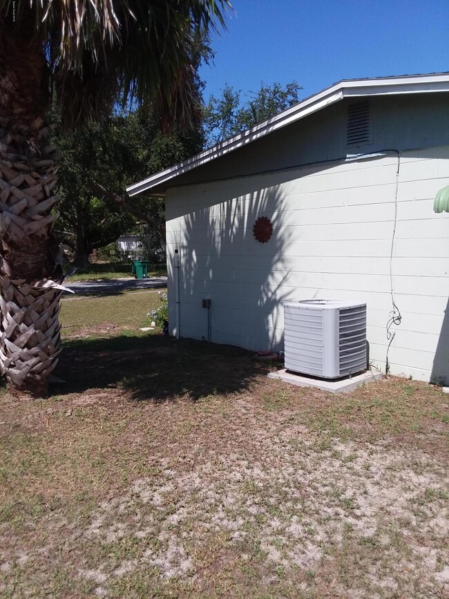 Brand New outside AC