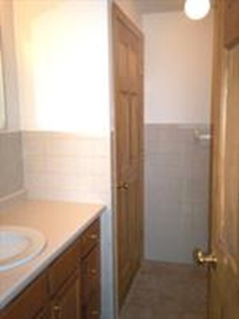 2344 Commonwealth Ave unit 3-1, Auburndale, MA 02466 - photo 6