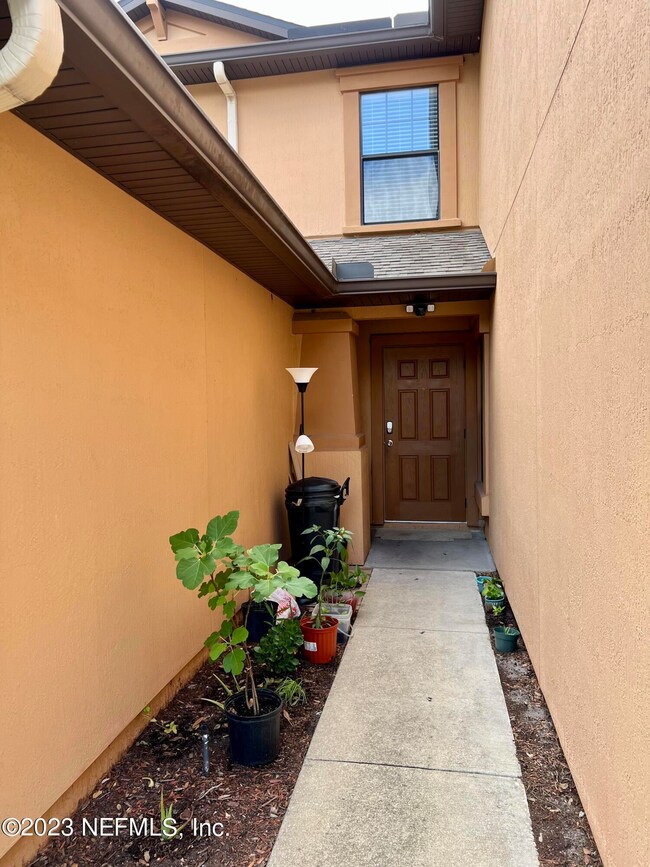 4825 Playschool Dr, Jacksonville, FL 32210 - photo 3