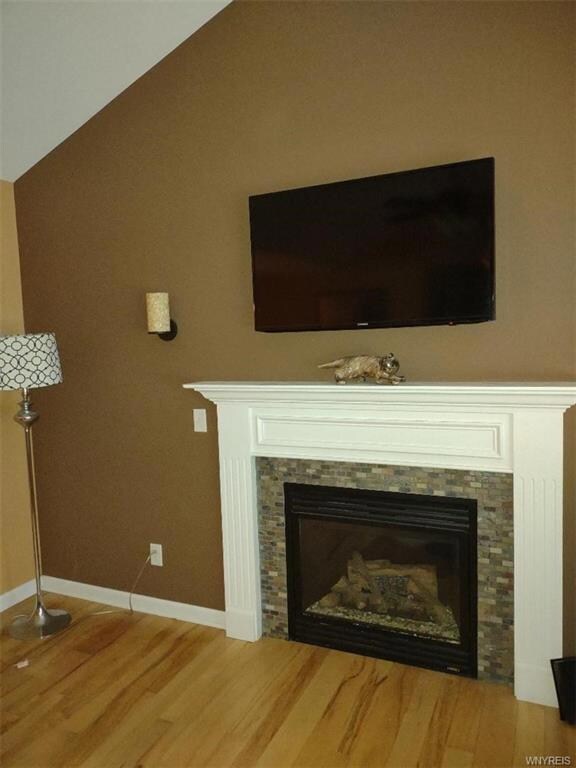 760 Niagara Pkwy, North Tonawanda, NY 14120 - photo 2