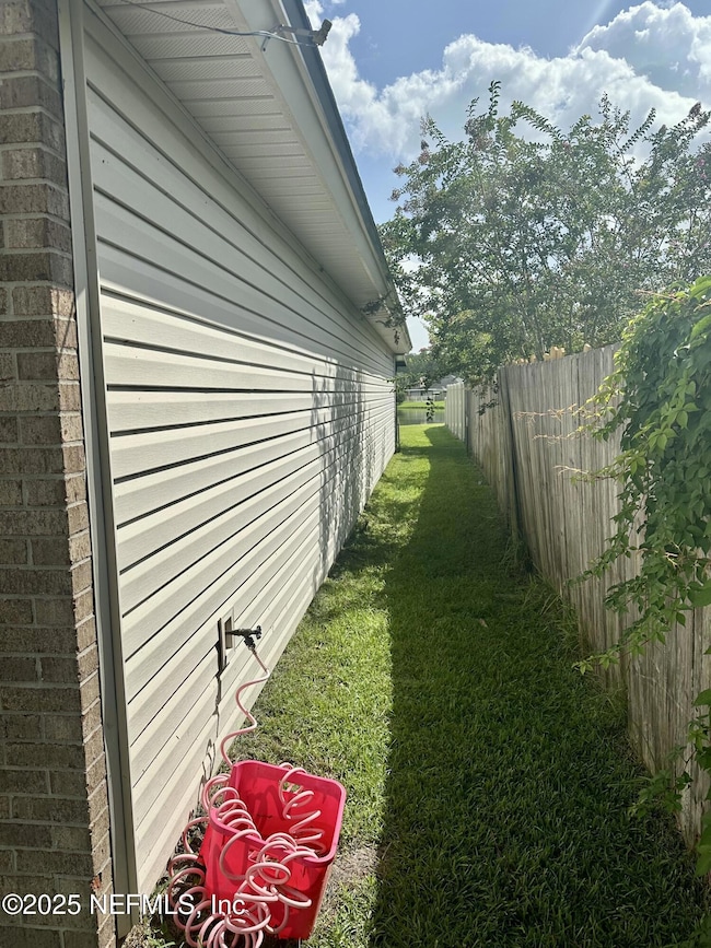 1715 Saw Lake Dr unit 2, Middleburg, FL 32068 - photo 5