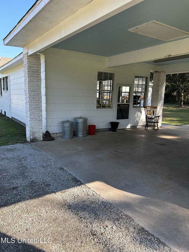 3247 Highway 613, Lucedale, MS 39452 - photo 7