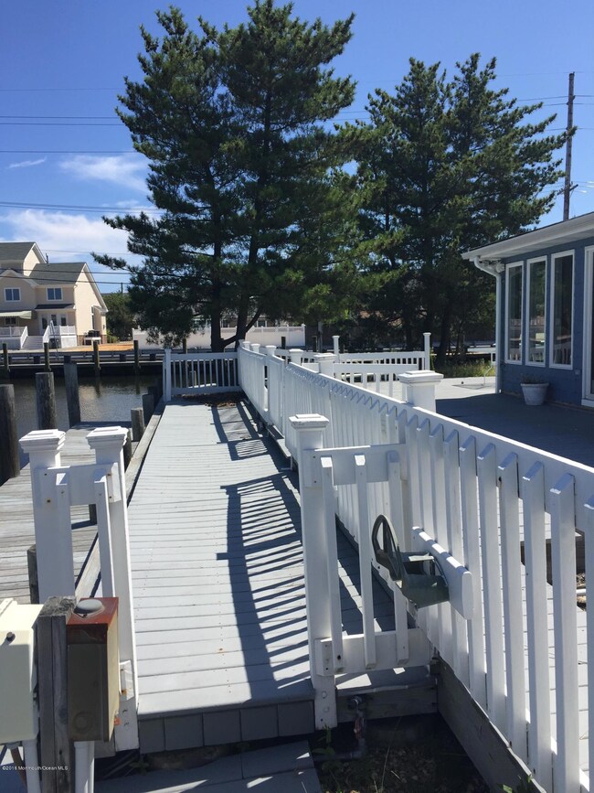 Railing