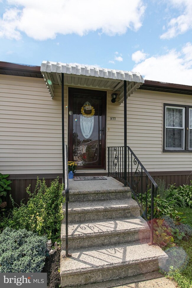 577 Raccoon Ln, Mount Laurel, NJ 08054 - photo 5