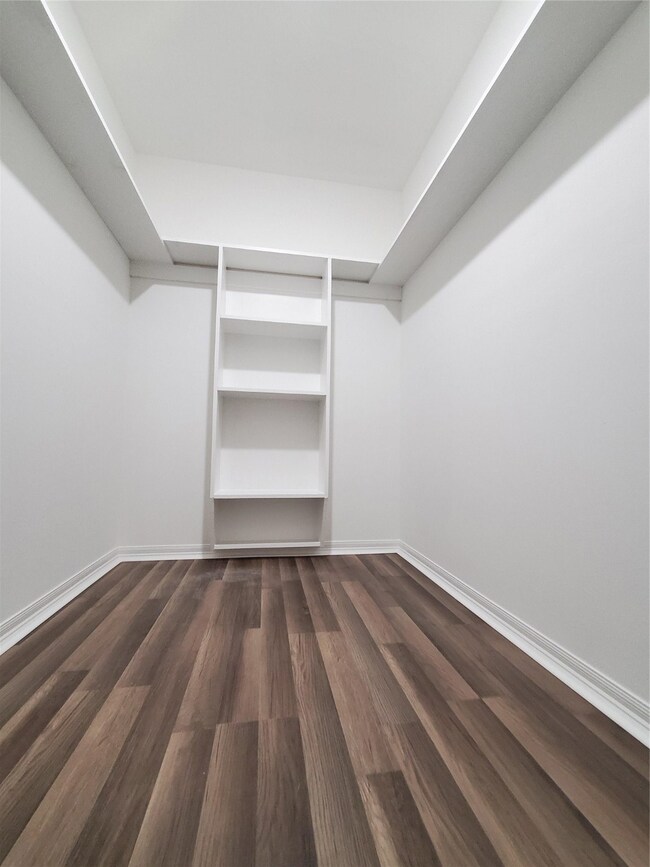 6905 S Hall St, Houston, TX 77028 - photo 6