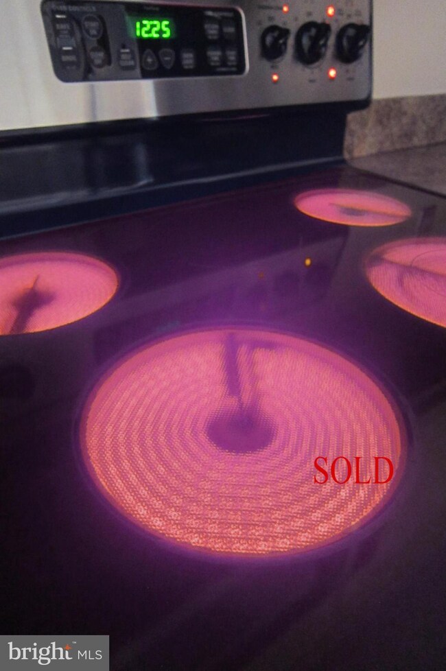 4408 Silverbrook Ln unit K101, Owings Mills, MD 21117 - photo 6