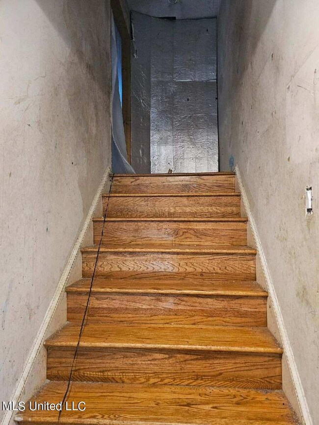 2139 S Ridge Rd, Byram, MS 39272 - photo 4