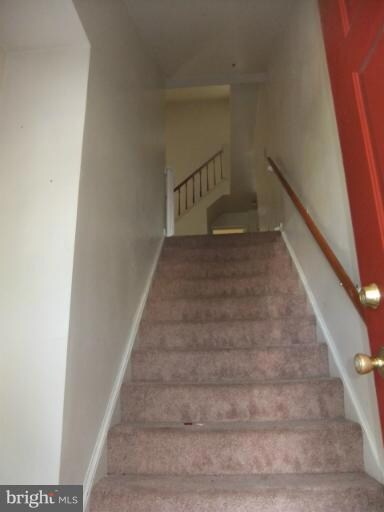 8913 Rusland Ct unit 8913, Fort Washington, MD 20744 - photo 2