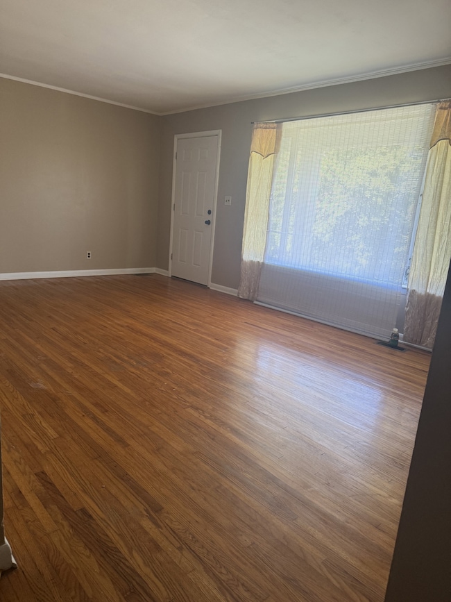 104 Parkview Dr, McMinnville, TN 37110 - photo 6