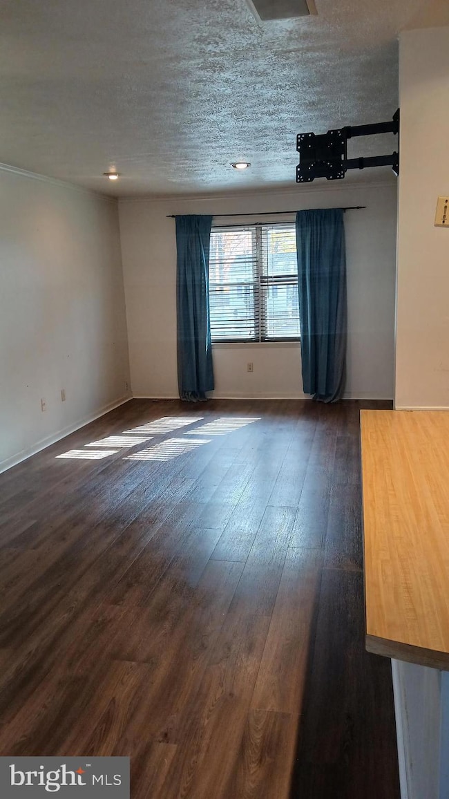 6208 Teaberry Way, Clinton, MD 20735 - photo 3