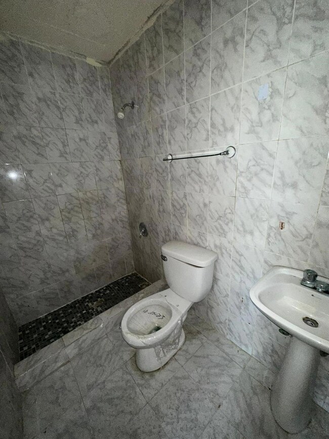 B8 Calle Ramon Santini, Caguas, PR 00725 - photo 2