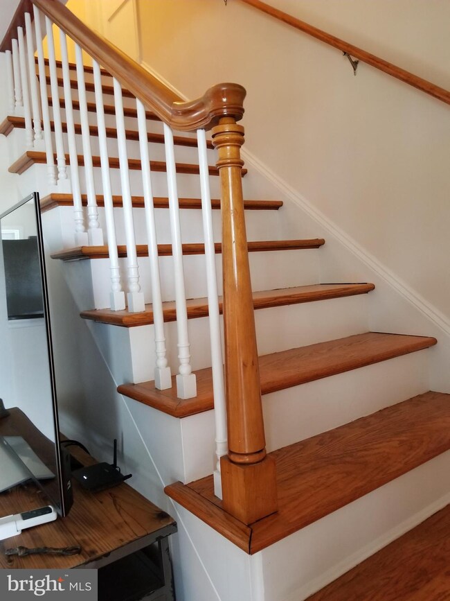 320 Burnside St, Annapolis, MD 21403 - photo 5