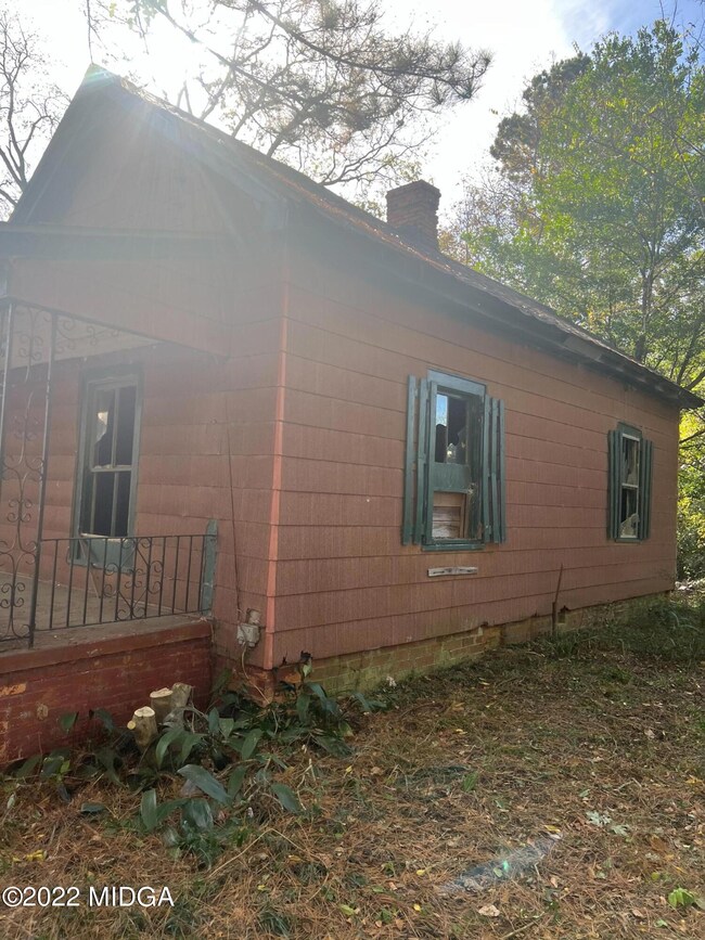 1139 Bartlett side
