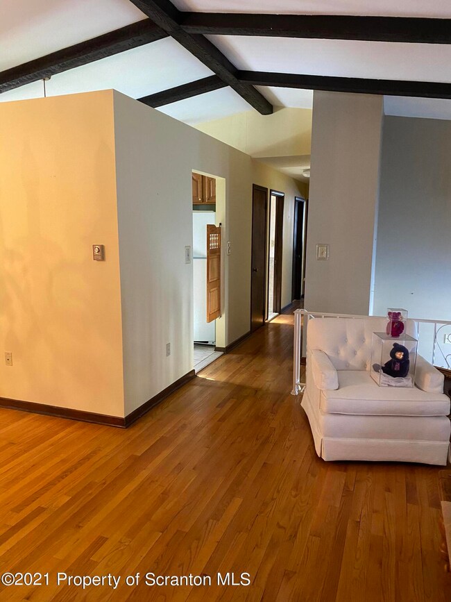 450 Kennedy Dr, Archbald, PA 18403 - photo 7