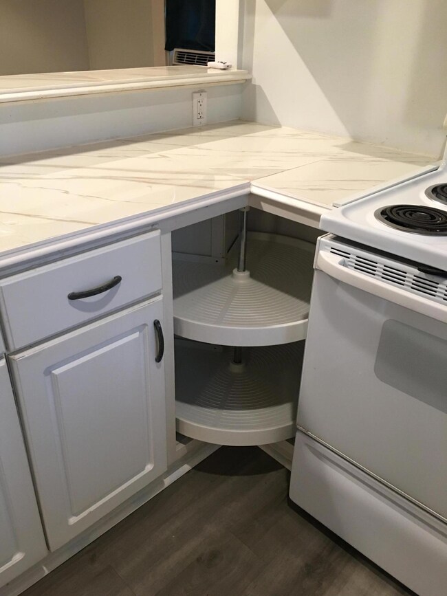 A6F45D4A-AF36-4ED9-B2F3-F39C9092FFEB