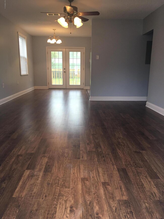 4642 Cardinal Blvd, Jacksonville, FL 32210 - photo 4