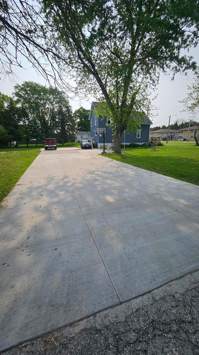 3322 Main Ave, Sheboygan, WI 53083 - photo 6